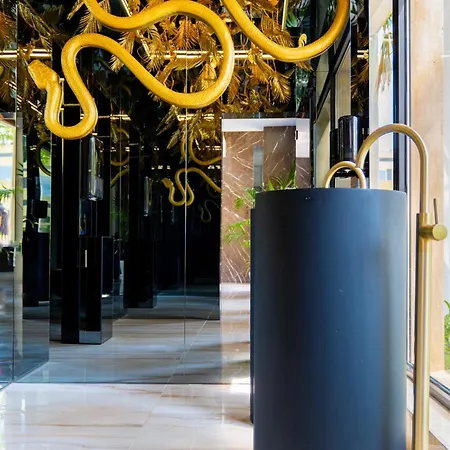 Harmony Grand 公寓式酒店 阳光海滩