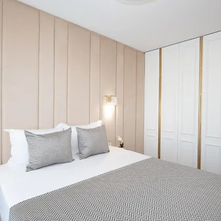 Harmony Grand 公寓式酒店 阳光海滩